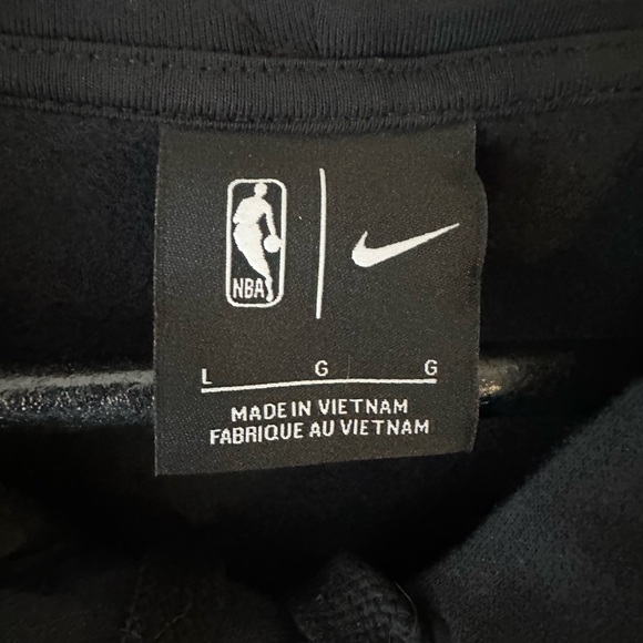 Nike NBA Toronto Raptors Hoodie - Picture 2 of 5